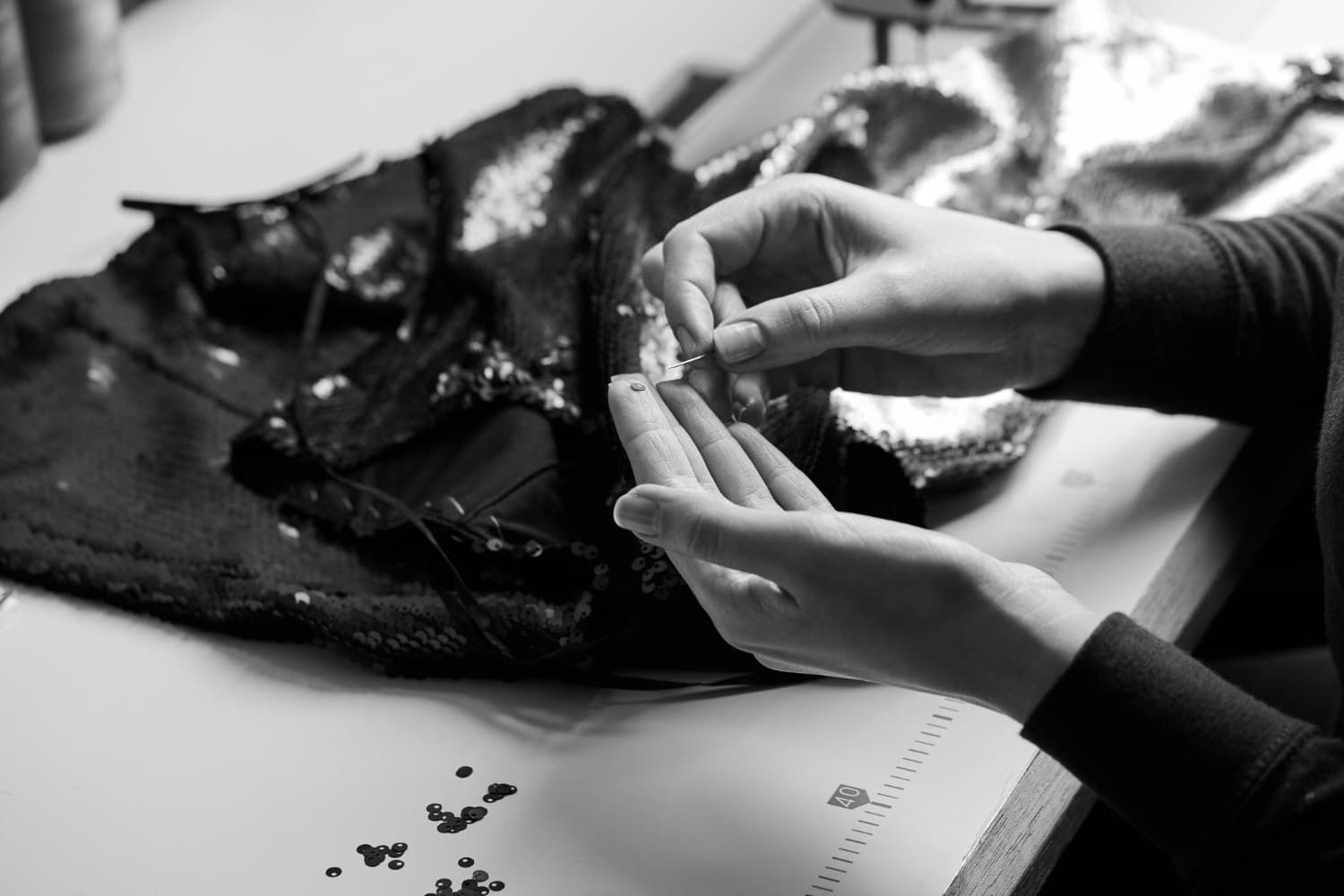 Artisanat d’Art et Mode de Luxe : L’Alliance du Savoir-Faire et de l’Excellence
