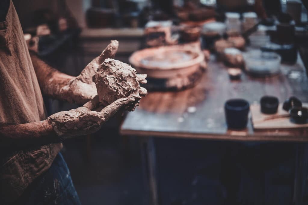 Artisan d’art à Paris : Découvrez les Meilleurs Créateurs de la Capitale