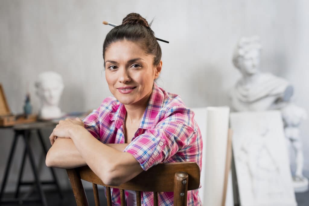 Artisanat d’art et transmission : Comment former la nouvelle génération ?