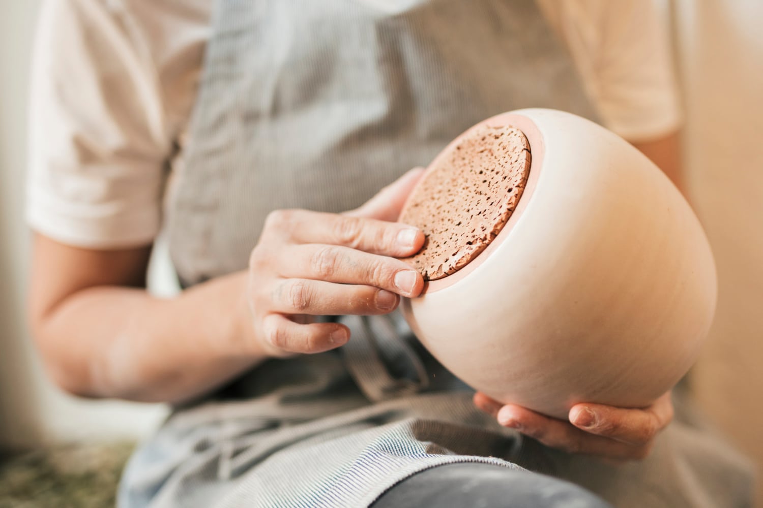 Dieulefit, capitale de la céramique et de la poterie en 2025 | Artisanat d'art