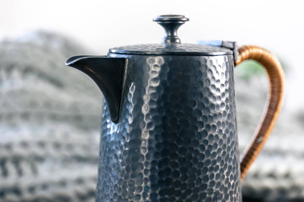 10 idées déco artisanales pour un intérieur unique (2025)