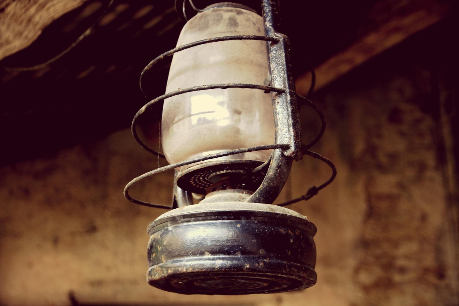 Où découvrir des luminaires antiques