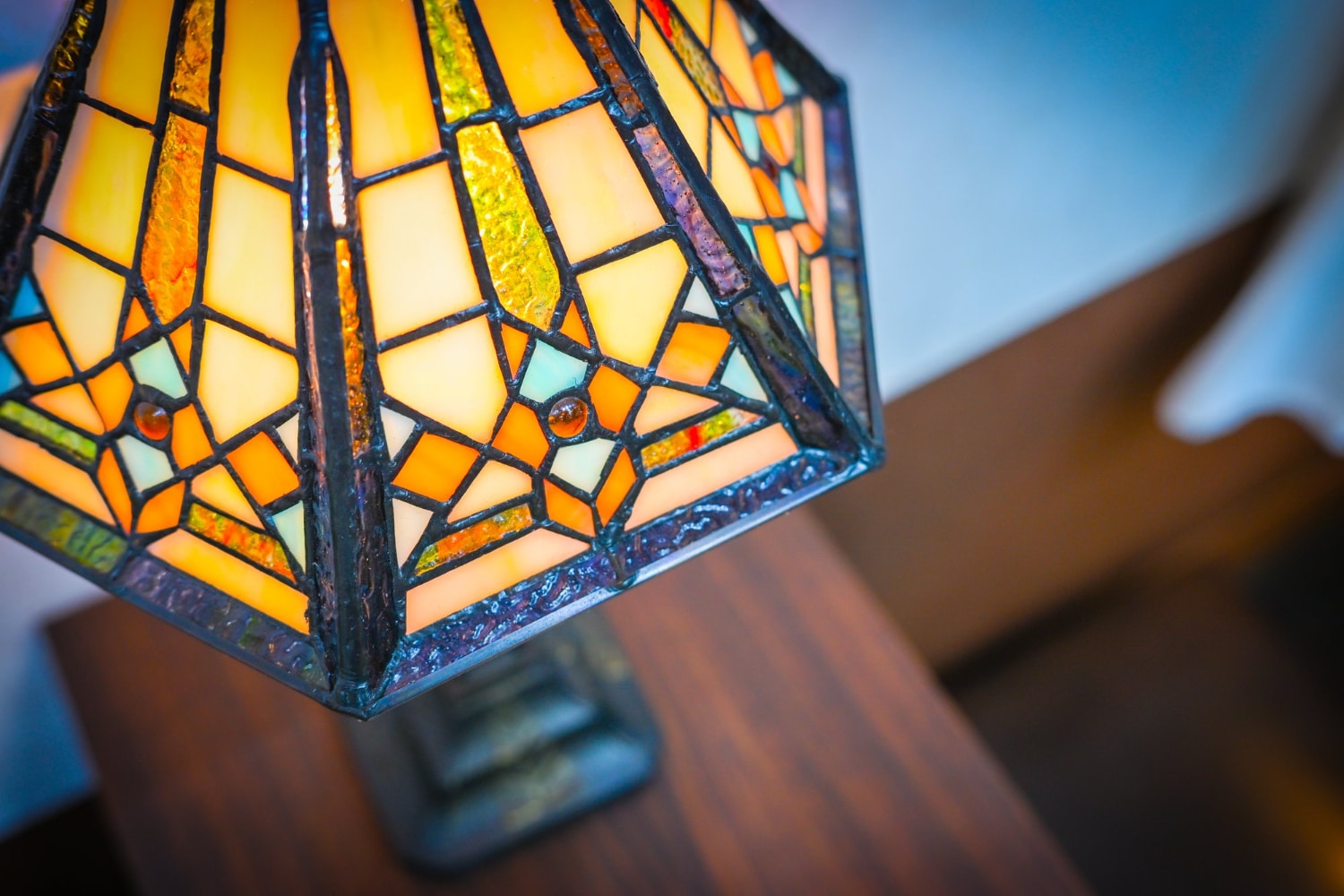 Lampe Tiffany authentique : reconnaître une pièce de Tiffany Studios - Artisanat d'art