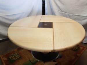 TABLE RONDE EN FRENE 4 QUARTS - - Artisanat d'art de France