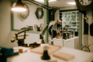 Horlogers Lyonnais - - Artisanat d'art de France