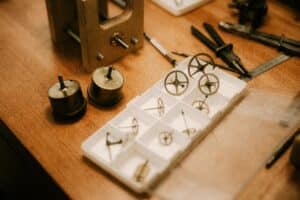 Horlogers Lyonnais - - Artisanat d'art de France