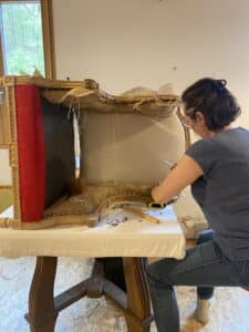 Centre de formation à la tapisserie de siège. - - Artisanat d'art
